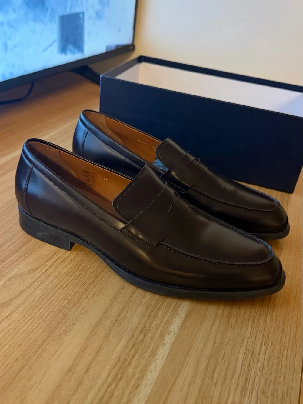 Men's Dark Brown Leather Penny Loafers - Classic Slip-On Style